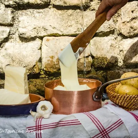 Soulié Du Tarn Hébergement de vacances Réquista