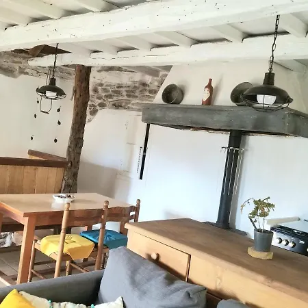 Aveyron Avec Vue Riviere, Proche Albi