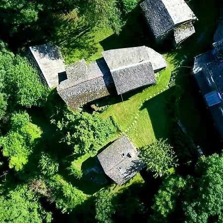 Aveyron Avec Vue Riviere, Proche Albi